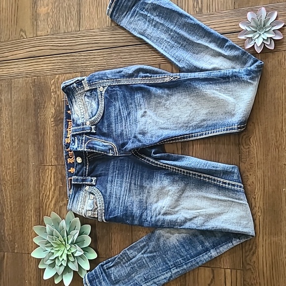Rock Revival (Dariel) Mid-Rise skinny Jeans. Womens Size: W23x30 - Picture 2 of 9